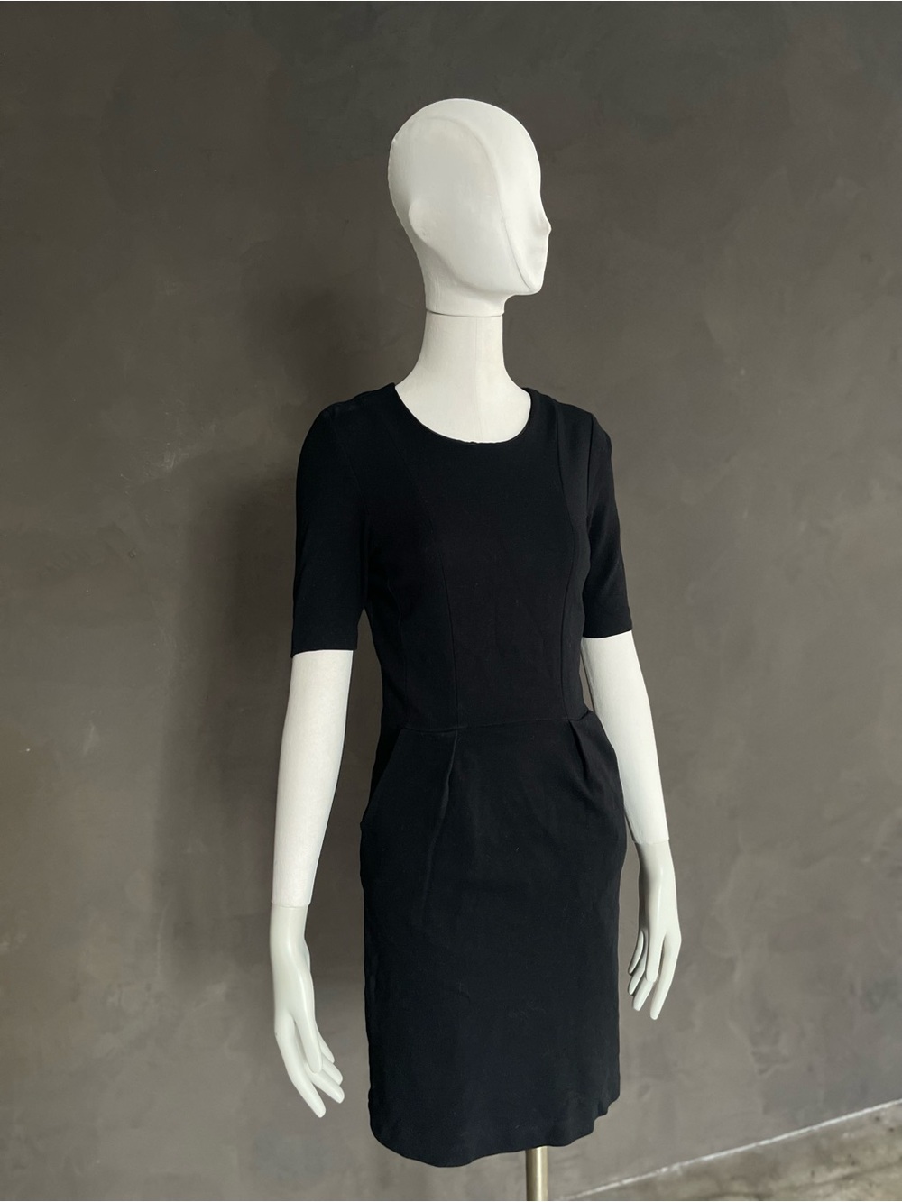JOSEPH Black Stretch Sheath Dress Pockets Short Sleeve Size 40 US 8